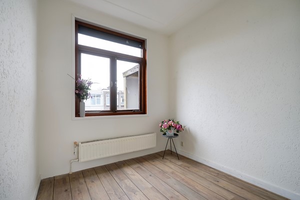 Medium property photo - Bussumsestraat 77, 2574 JC Den Haag